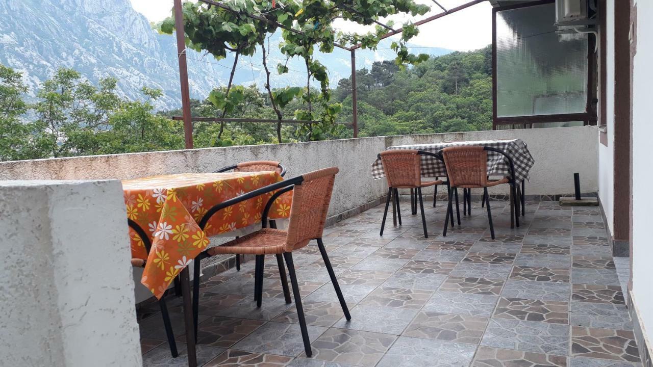 Vila Ruska Prčanj Exteriér fotografie