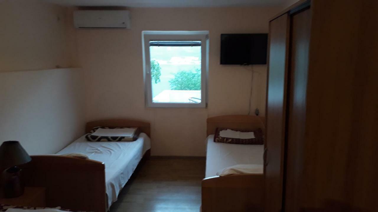 Vila Ruska Prčanj Exteriér fotografie